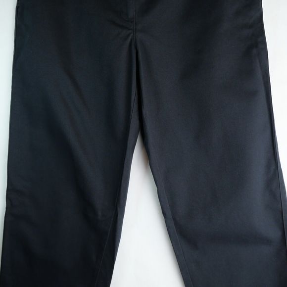 L.L. Bean Favorite Fit Womens 6 Navy Bayside Wrinkle Free Cotton Trouser Pant - Picture 3 of 12